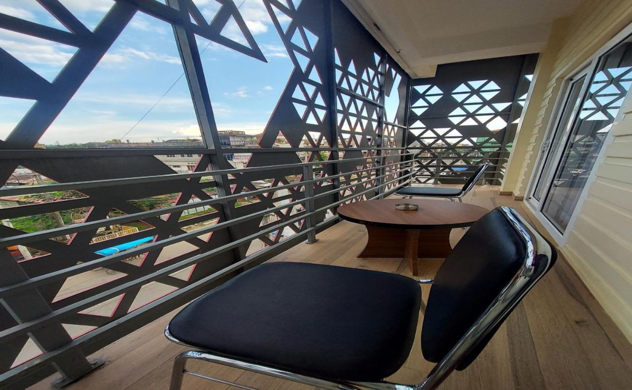 Hotel Bliss Jorhāt Εξωτερικό φωτογραφία